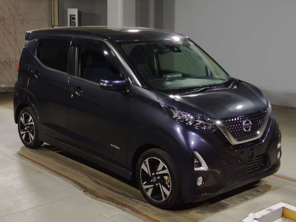 2019 Nissan DAYZ B45W[2]