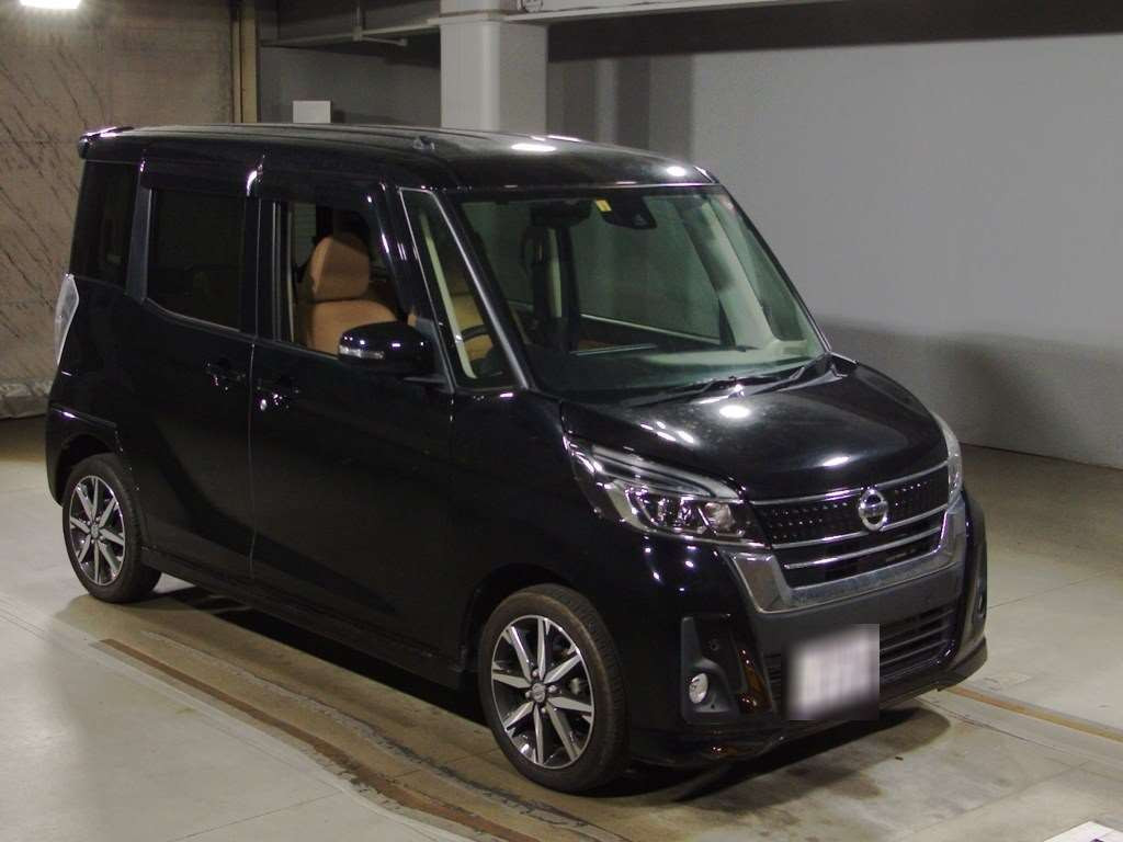 2020 Nissan DAYZ ROOX B21A[2]