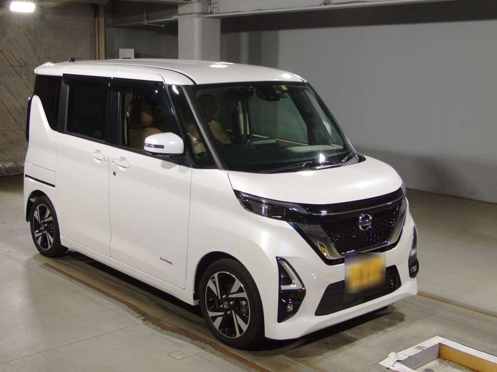 2020 Nissan Roox B45A[2]