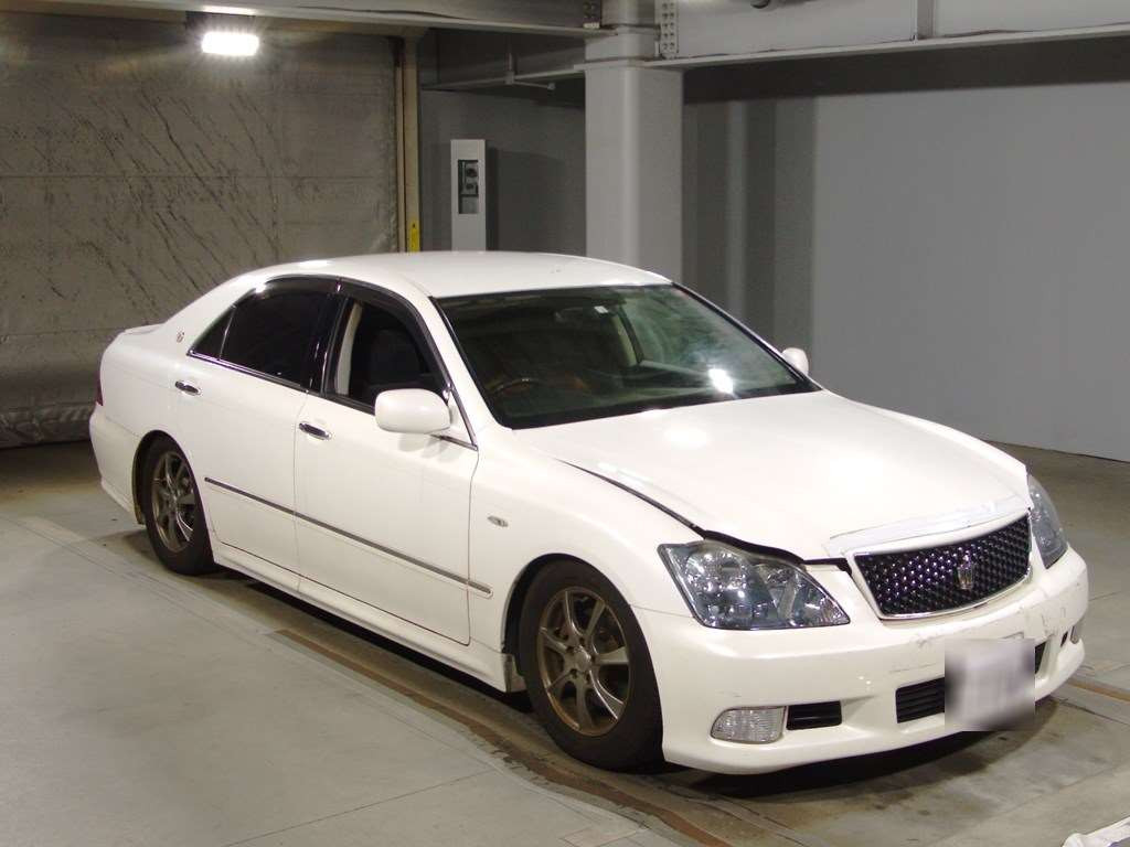 2006 Toyota Crown GRS180[2]