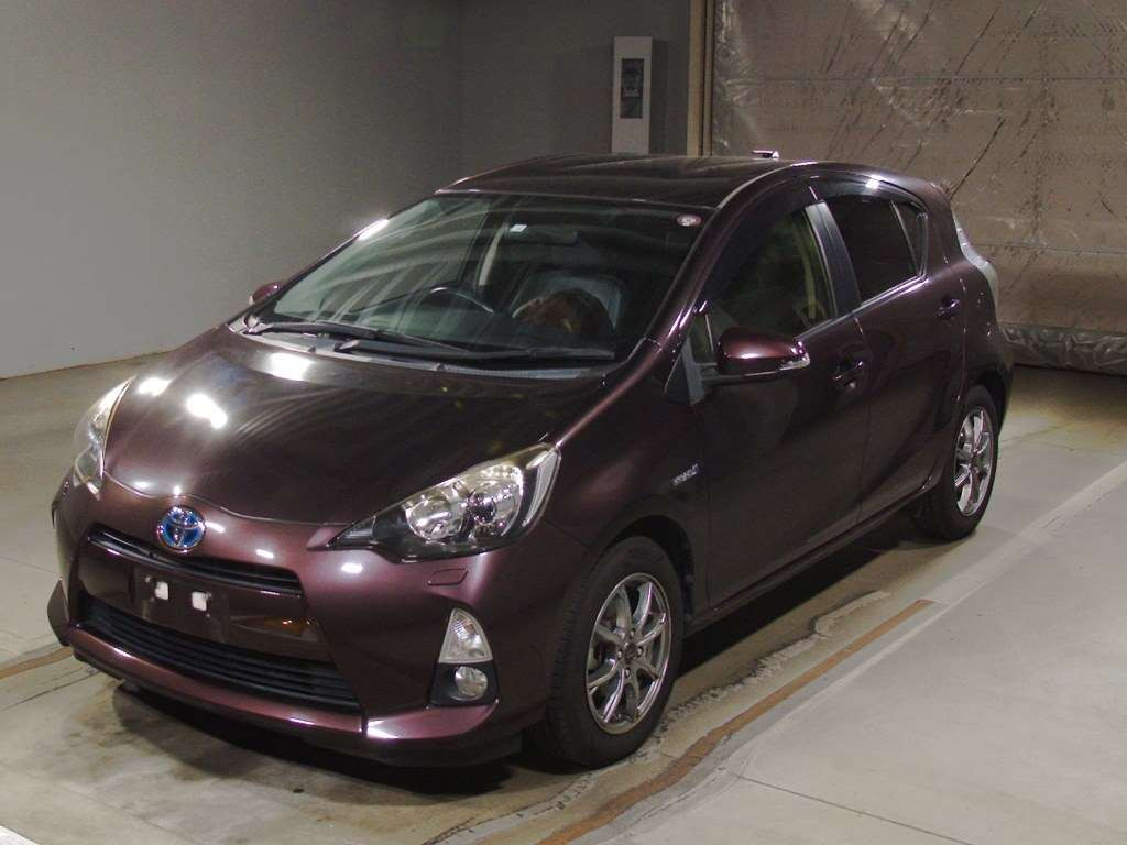 2014 Toyota Aqua NHP10[0]