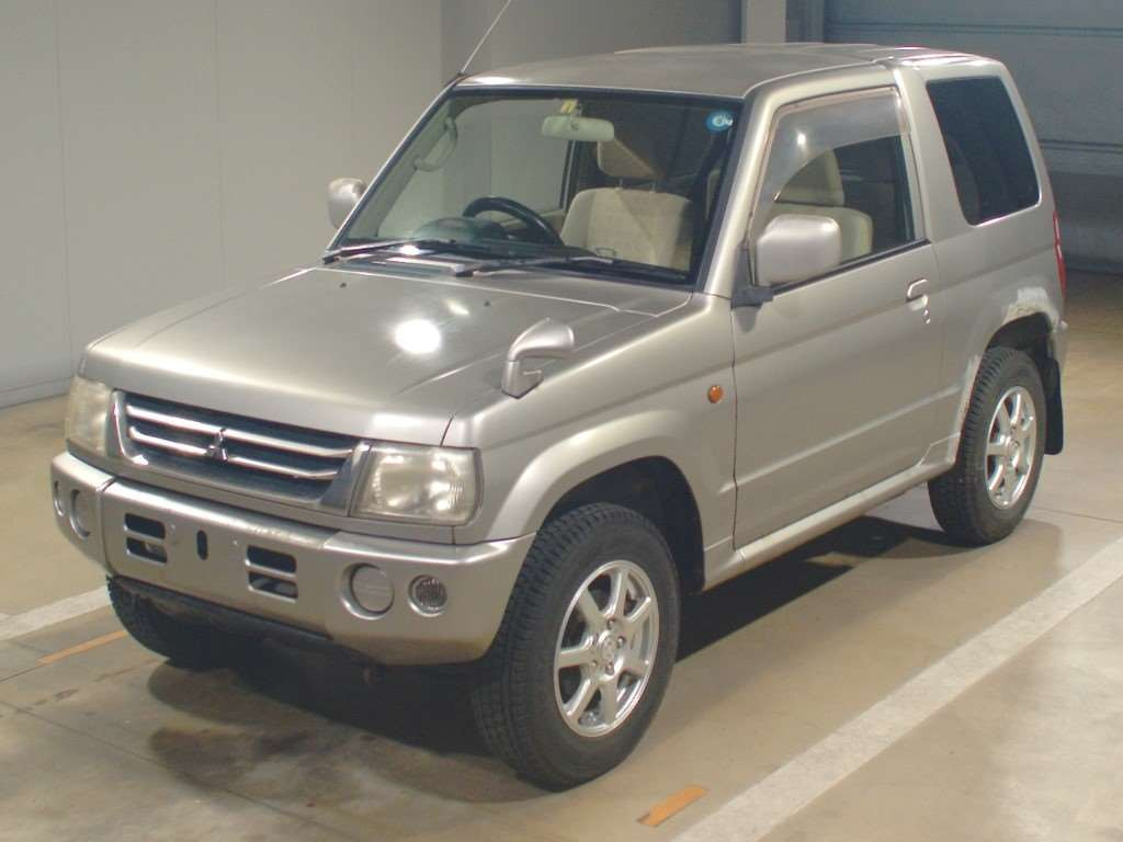 2005 Mitsubishi Pajero Mini H58A[0]