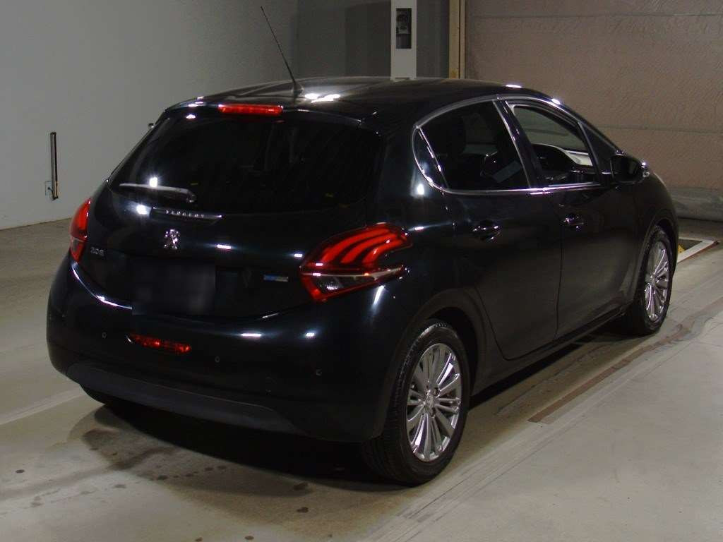 2016 Peugeot 208 A9HN01[1]