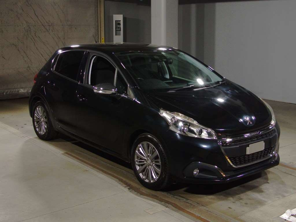 2016 Peugeot 208 A9HN01[2]