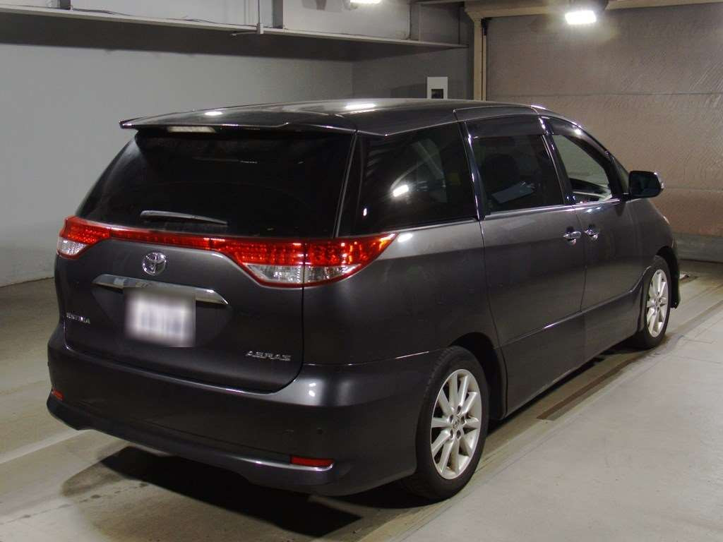 2010 Toyota Estima ACR50W[1]