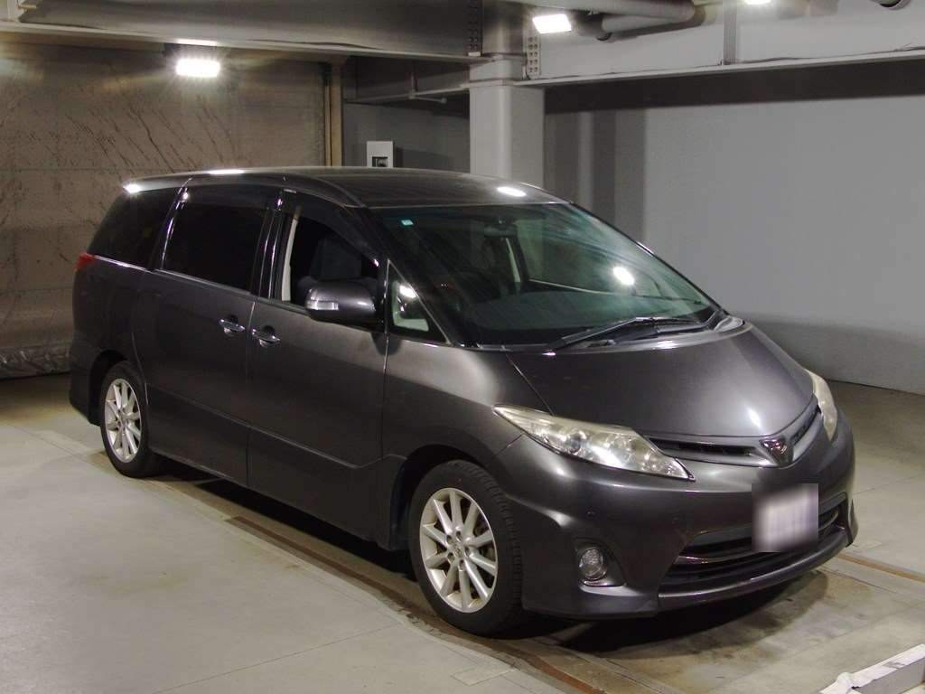 2010 Toyota Estima ACR50W[2]