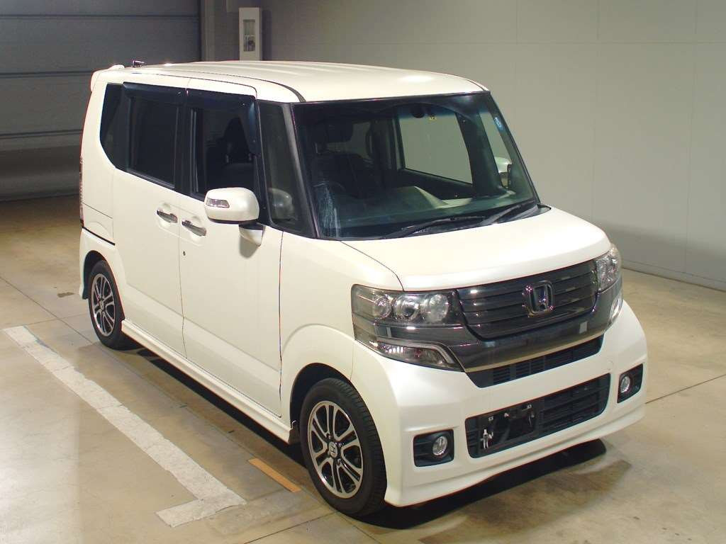 2013 Honda N-BOX CUSTOM JF1[2]