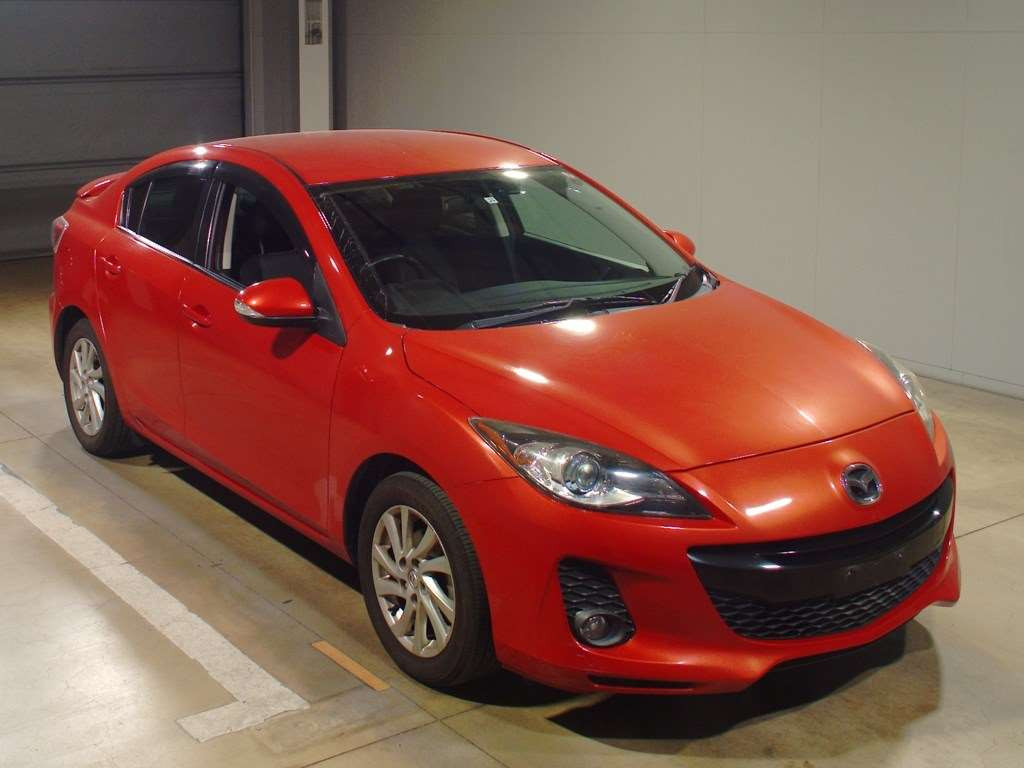 2011 Mazda Axela BLFFP[2]