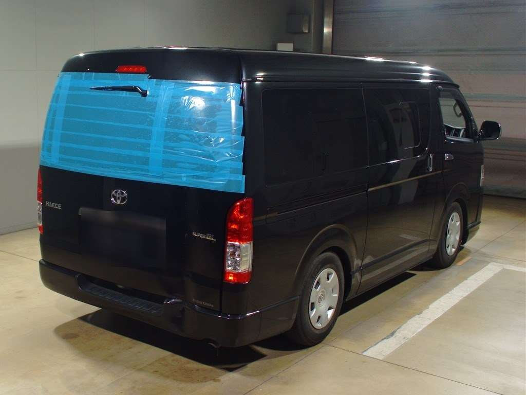 2015 Toyota Hiace Van TRH211K[1]