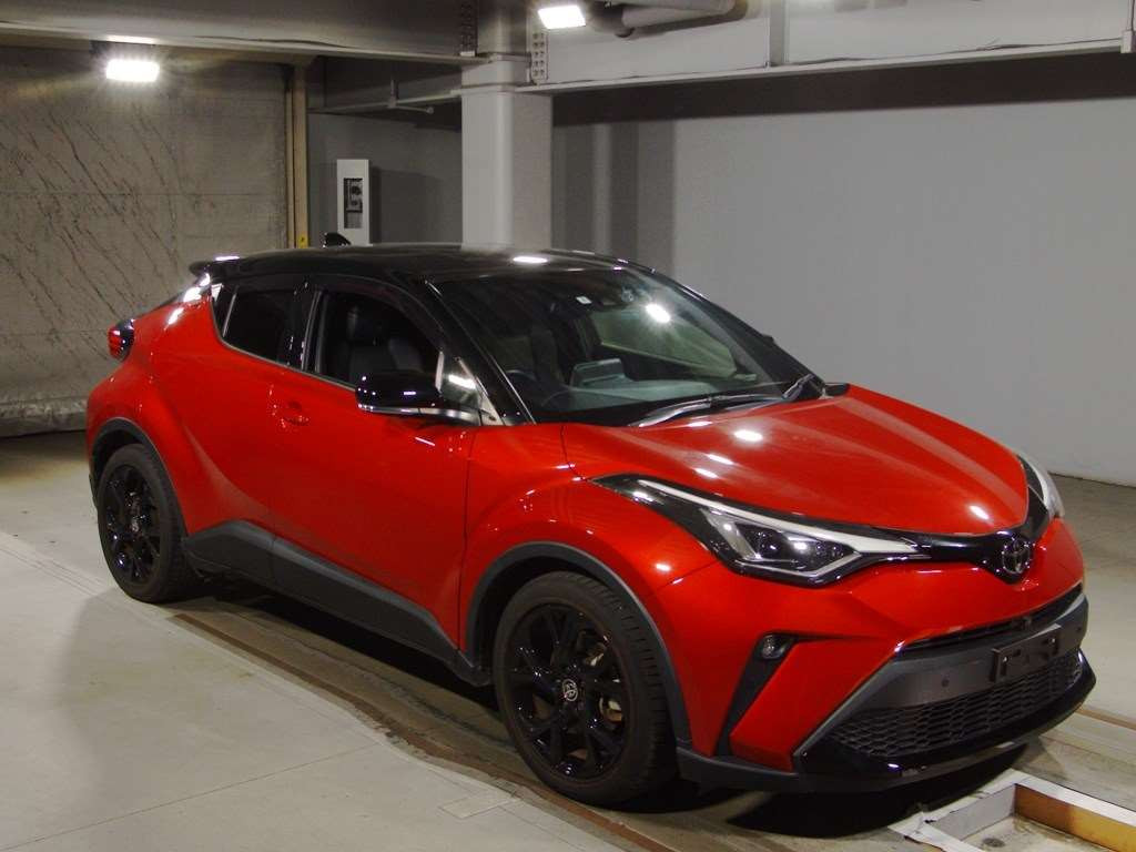 2021 Toyota C-HR NGX10[2]