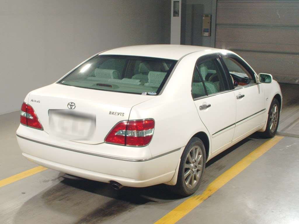 2002 Toyota Brevis JCG10[1]