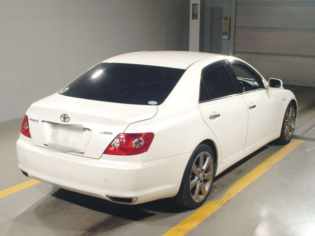 2005 Toyota Mark X GRX120[1]