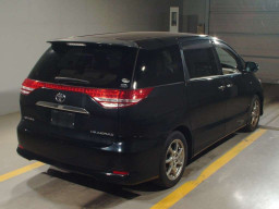 2007 Toyota Estima