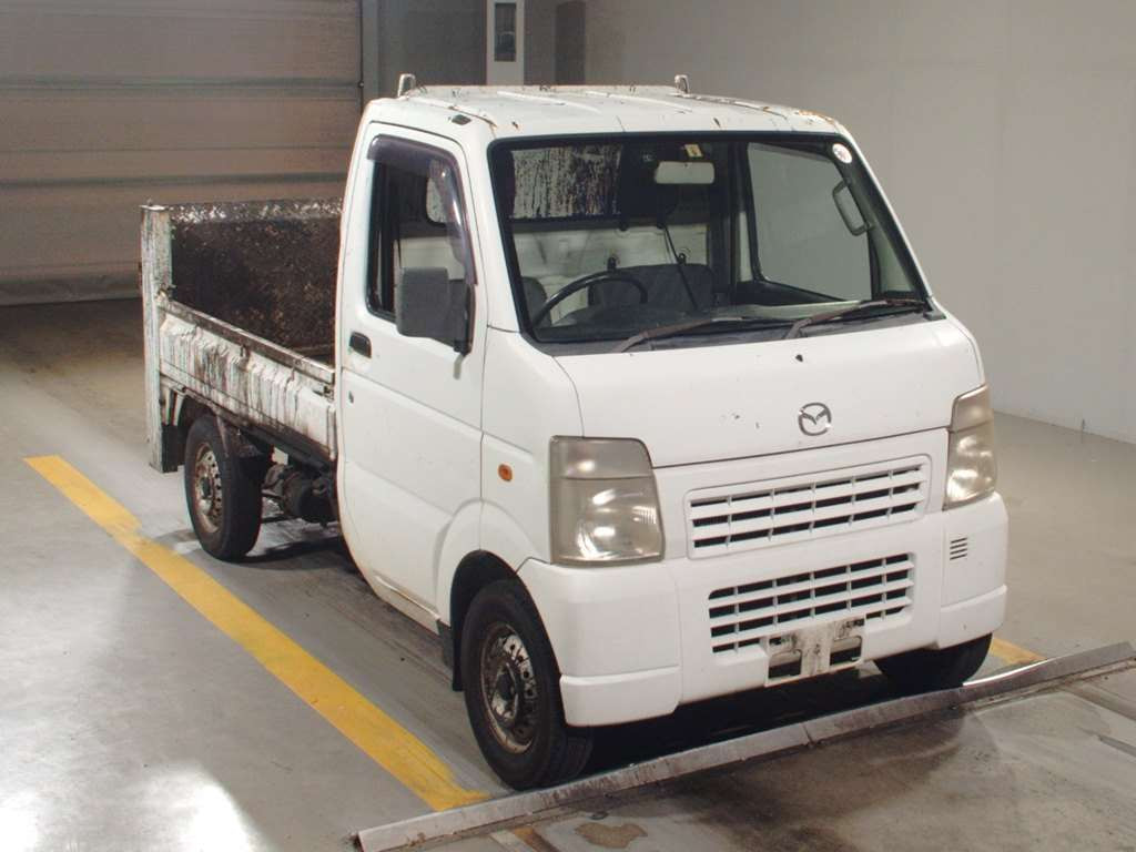 2010 Mazda Scrum Truck DG63T[2]