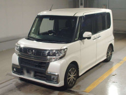 2016 Daihatsu Tanto