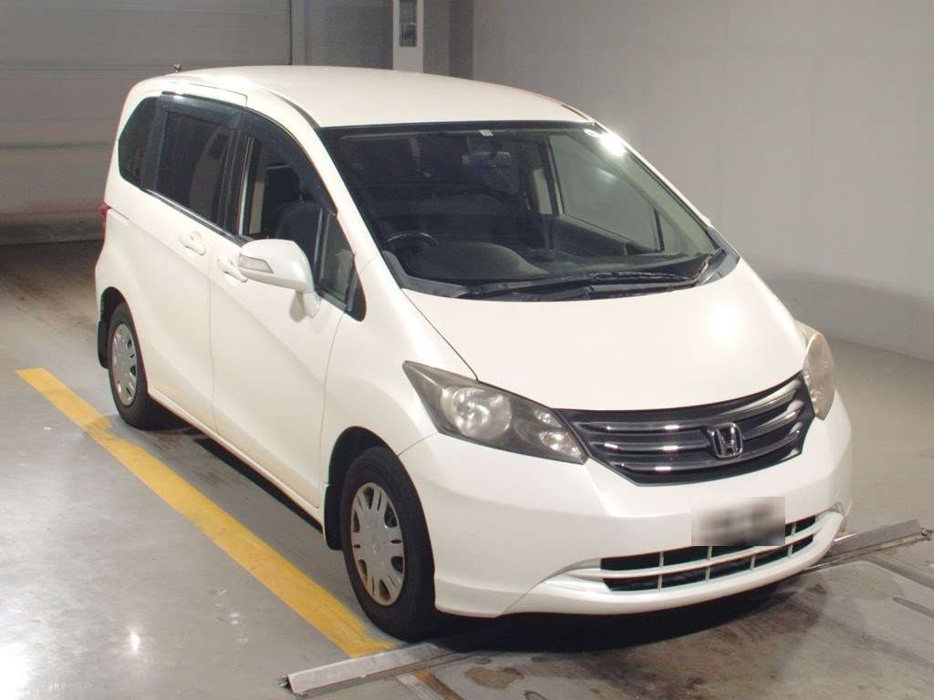 2009 Honda Freed GB3[2]