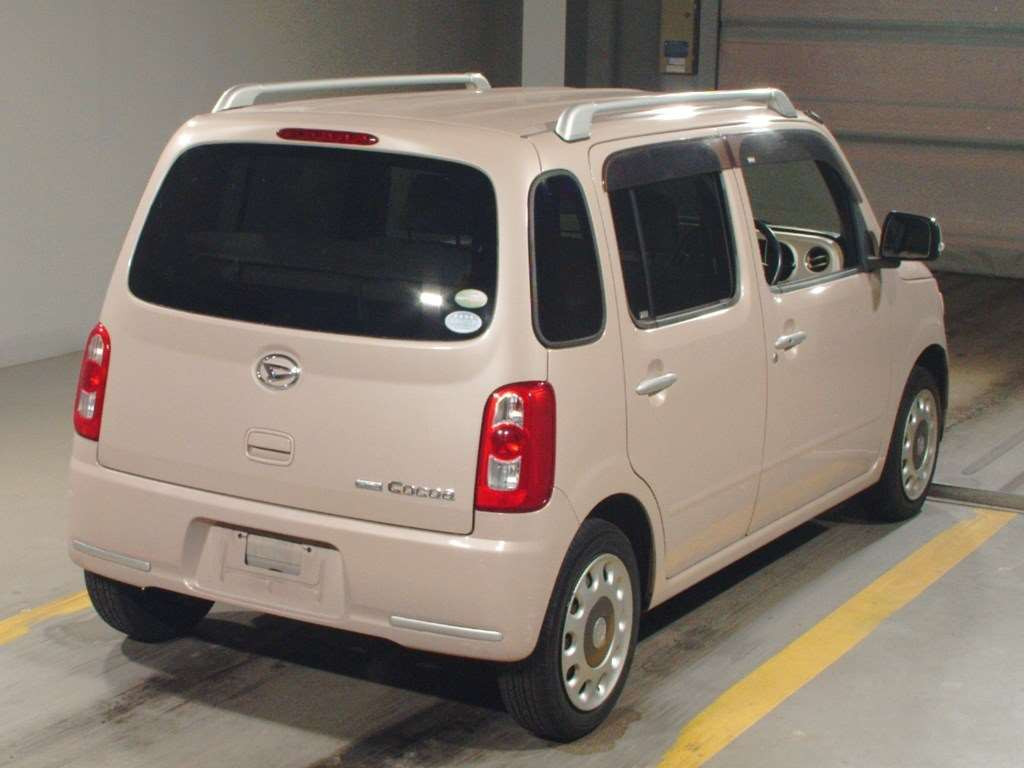 2011 Daihatsu Mira Cocoa L675S[1]