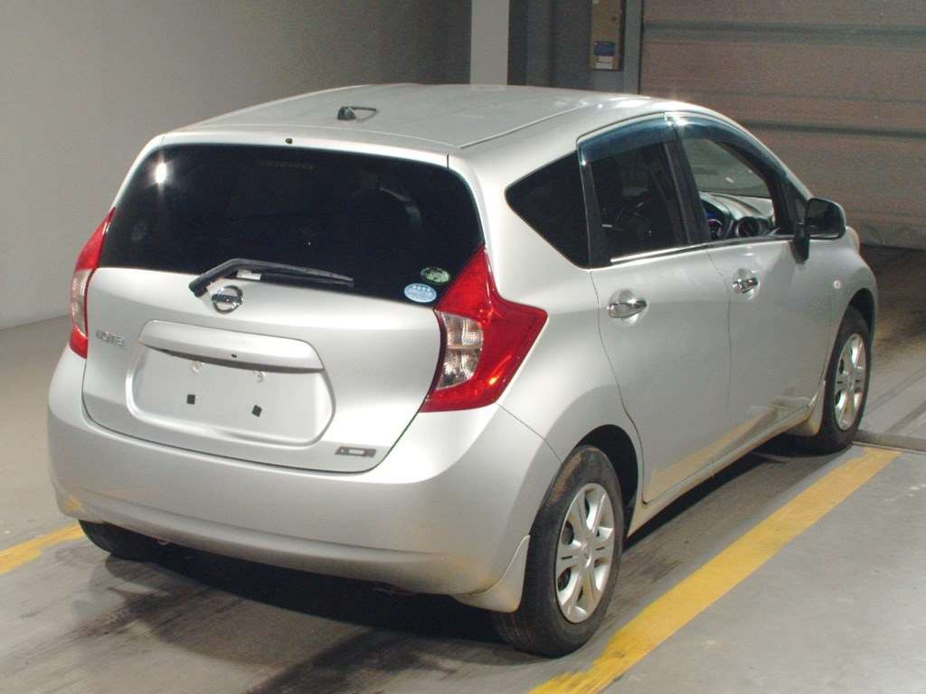 2013 Nissan Note E12[1]