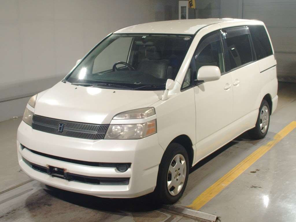 2006 Toyota Voxy AZR60G[0]