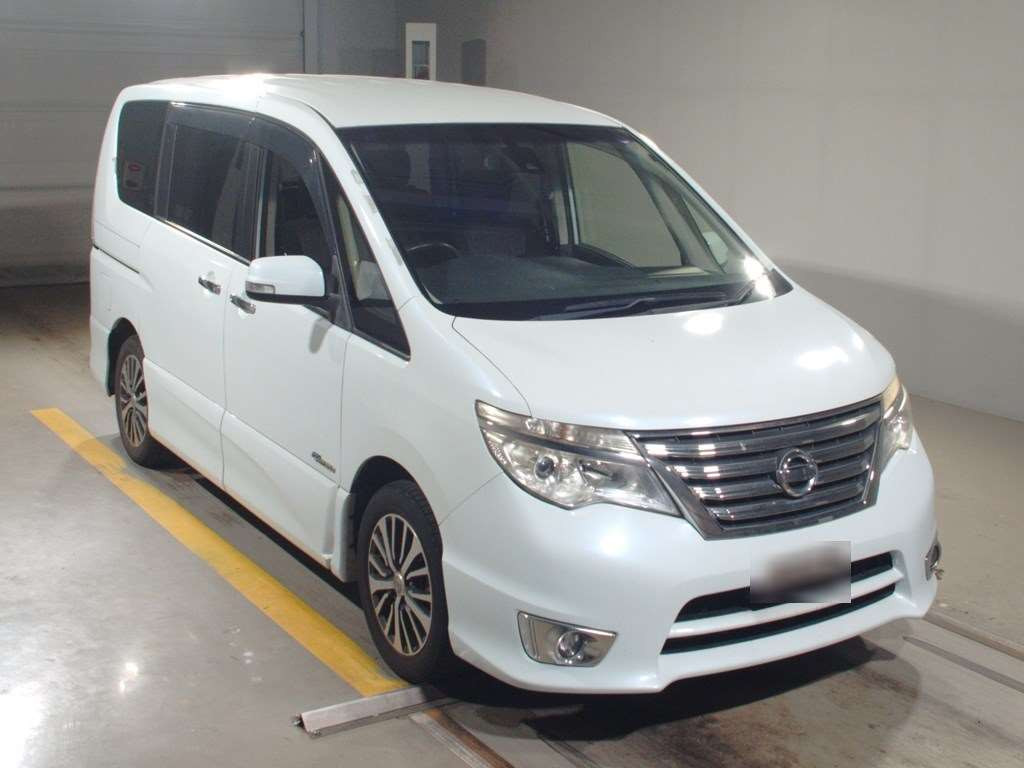 2014 Nissan Serena HFC26[2]