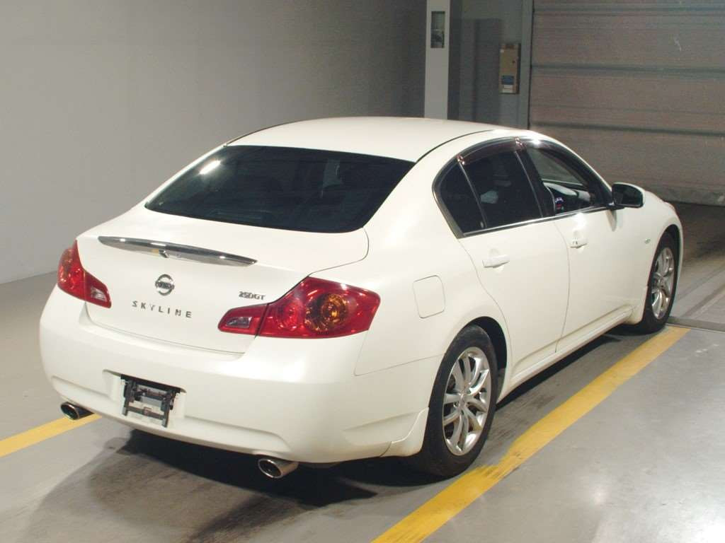 2008 Nissan Skyline V36[1]