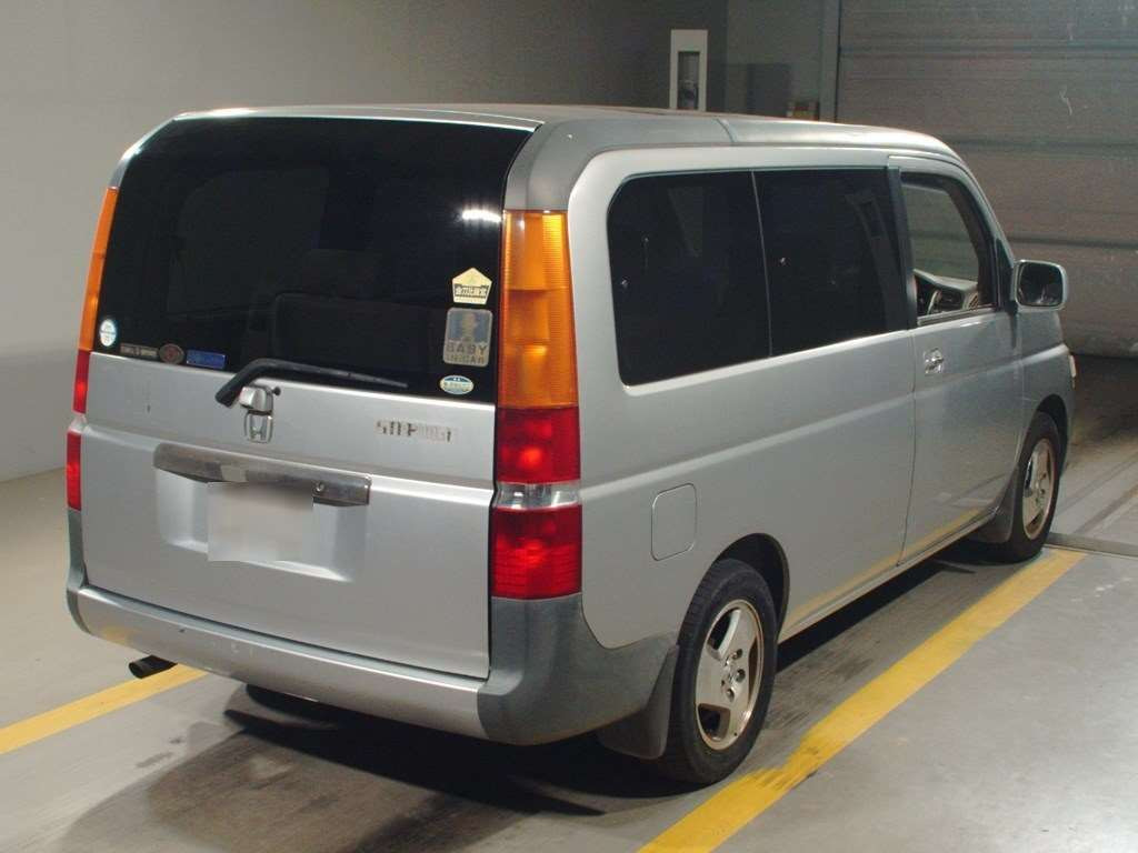 2001 Honda Step WGN RF3[1]