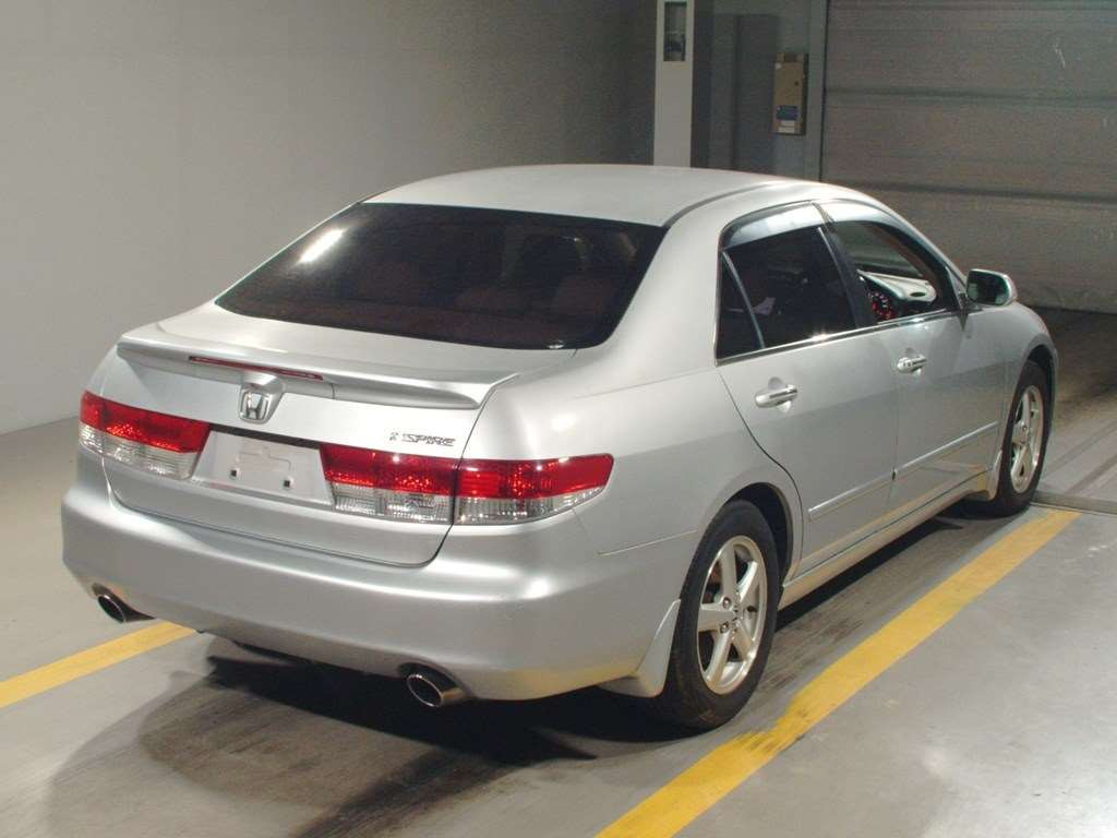 2003 Honda Inspire UC1[1]