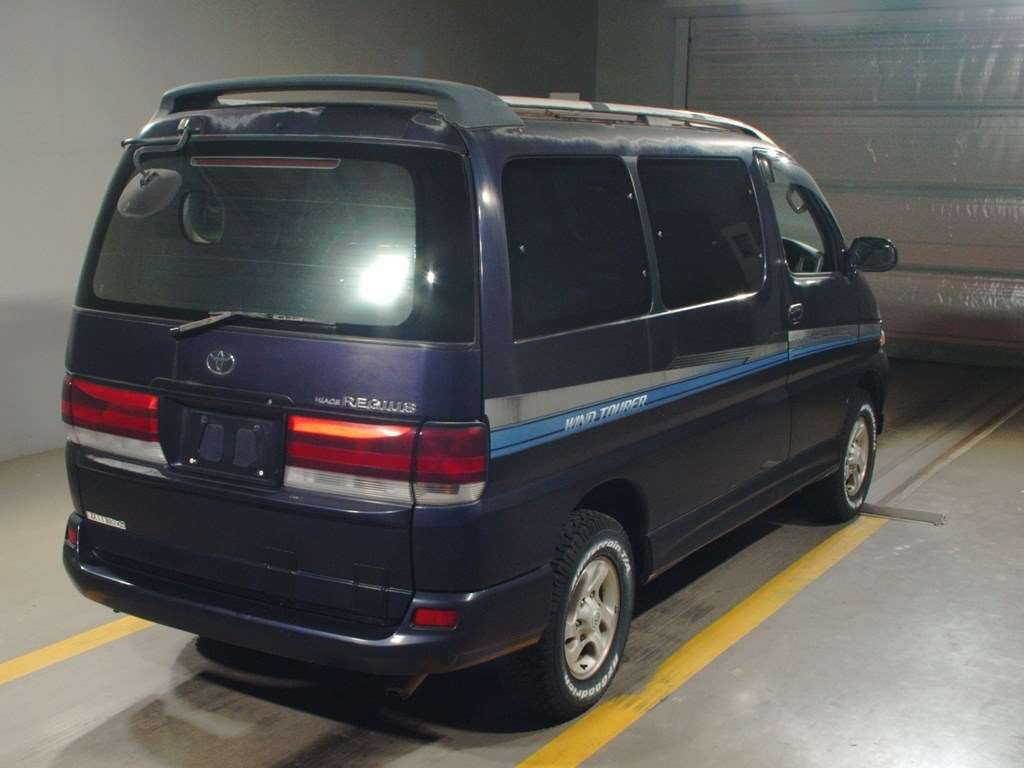 1997 Toyota Hiace Regius KCH46W[1]