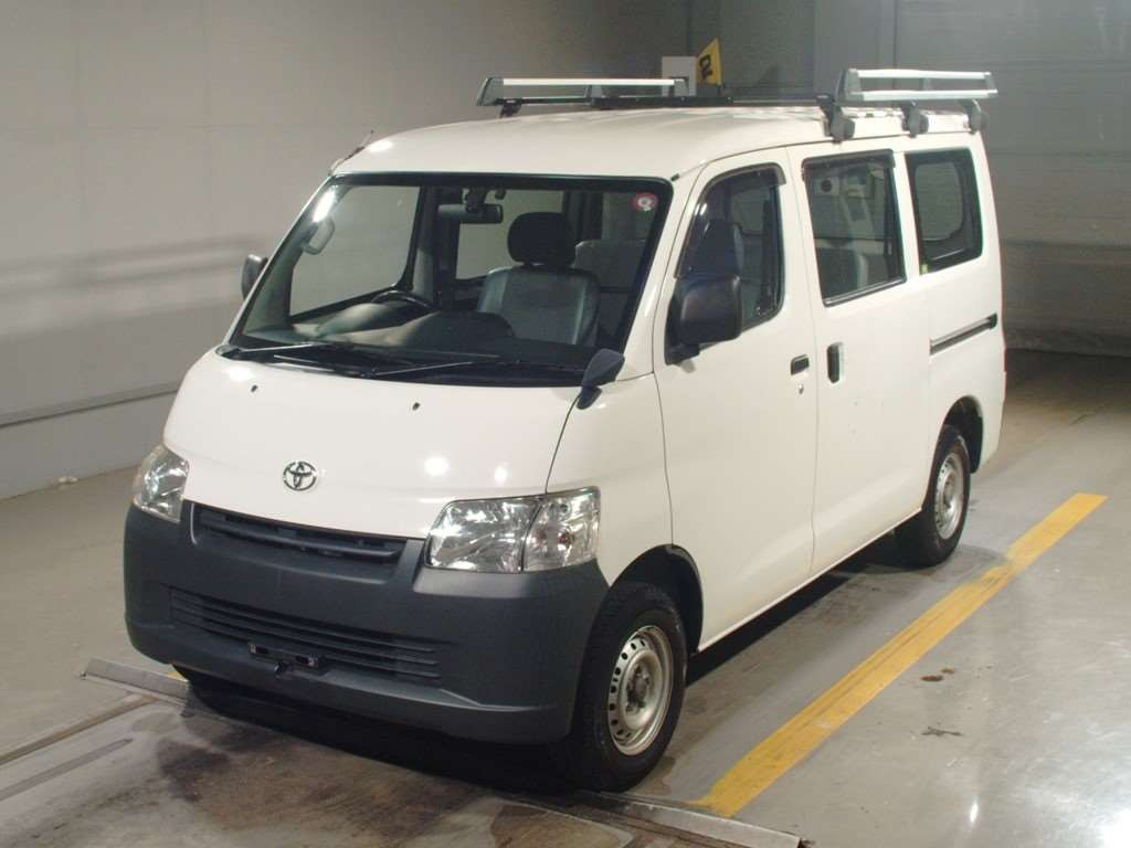 2018 Toyota Townace Van S402M[0]