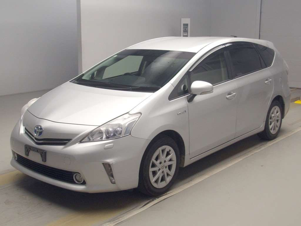 2012 Toyota Prius alpha ZVW40W[0]