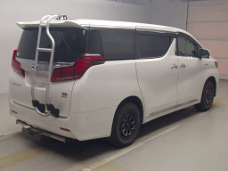 2020 Toyota Alphard Hybrid