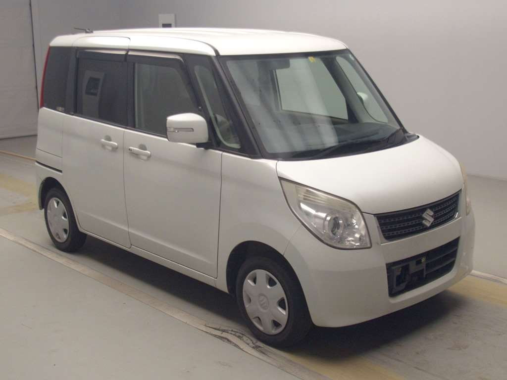 2011 Suzuki Palette MK21S[2]