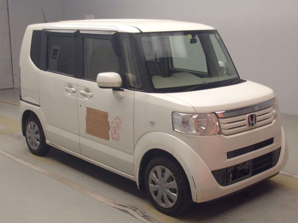 2013 Honda N-Box+ JF1[2]