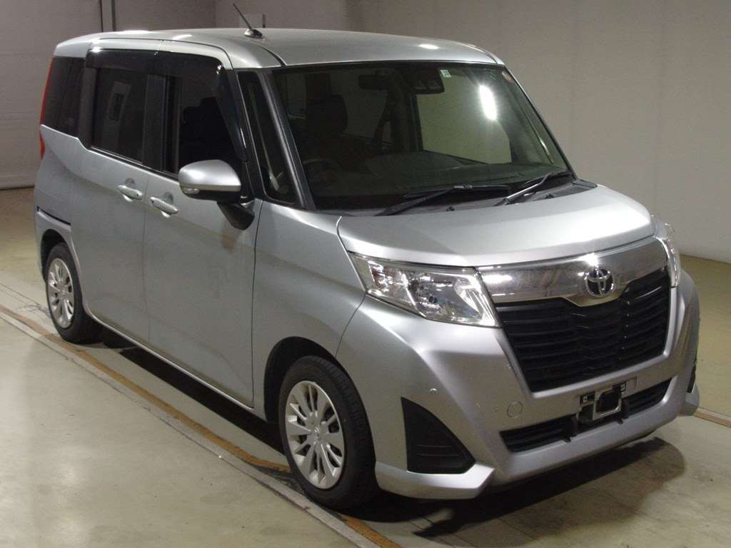 2019 Toyota Roomy M900A[2]