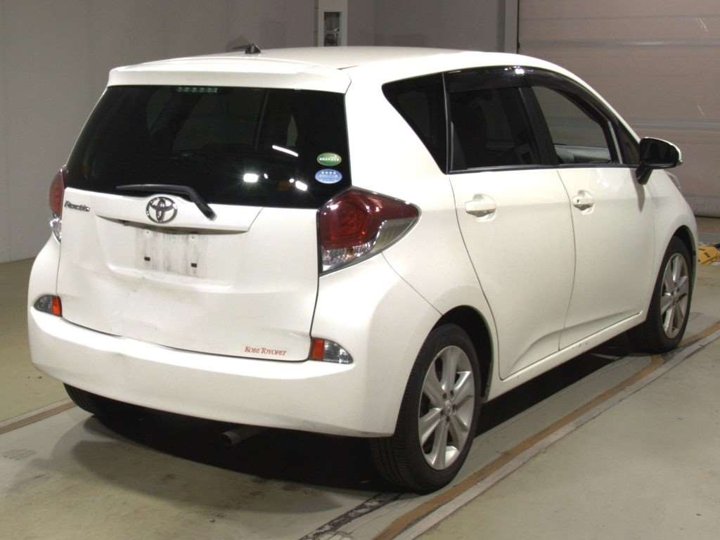 2014 Toyota Ractis NCP120[1]