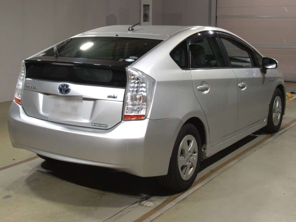 2011 Toyota Prius ZVW30[1]