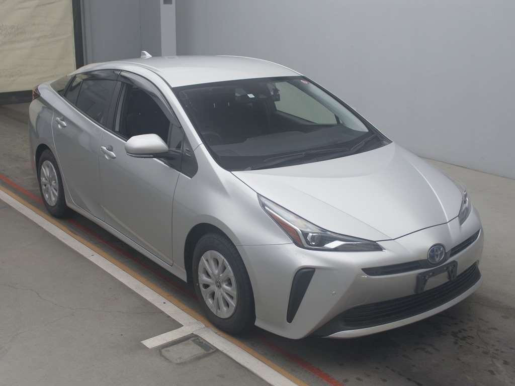 2021 Toyota Prius ZVW51[2]