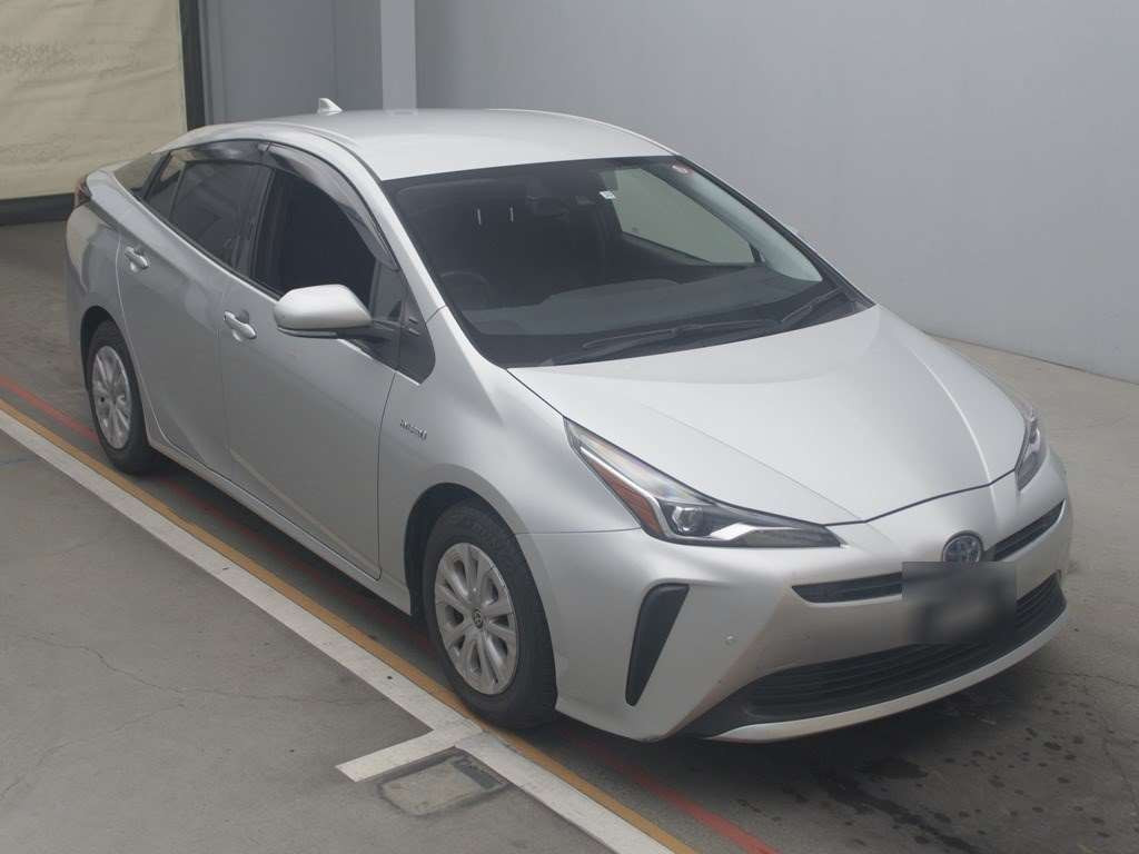 2019 Toyota Prius ZVW51[2]