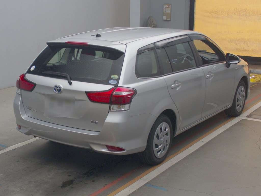 2019 Toyota Corolla Fielder NKE165G[1]