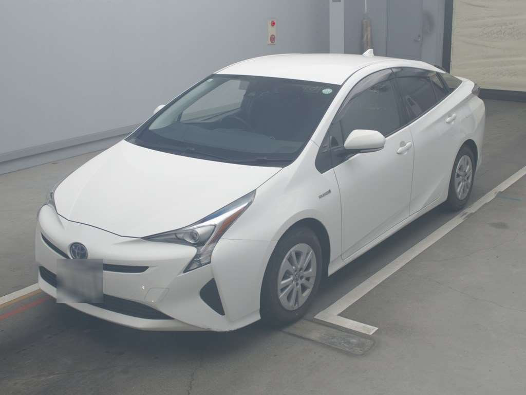 2017 Toyota Prius ZVW50[0]