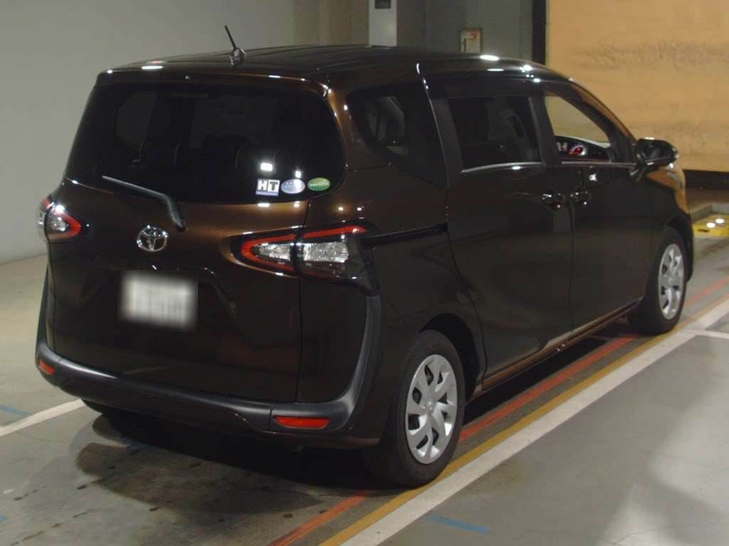 2016 Toyota Sienta NSP170G[1]