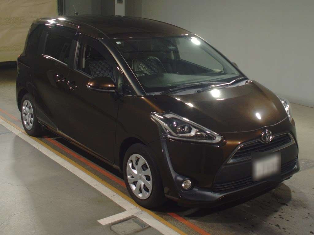 2016 Toyota Sienta NSP170G[2]