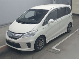 2011 Honda Freed hybrid