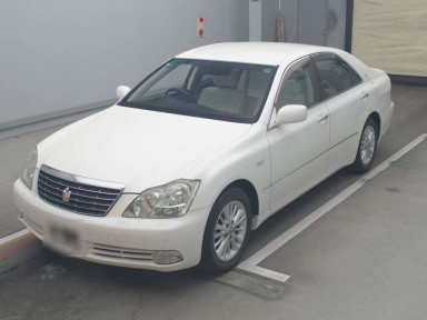 2004 Toyota Crown