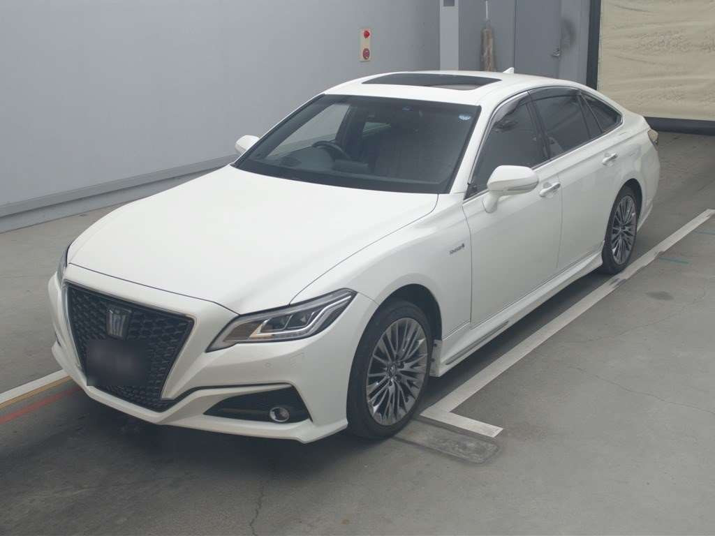 2019 Toyota Crown Hybrid AZSH21[0]