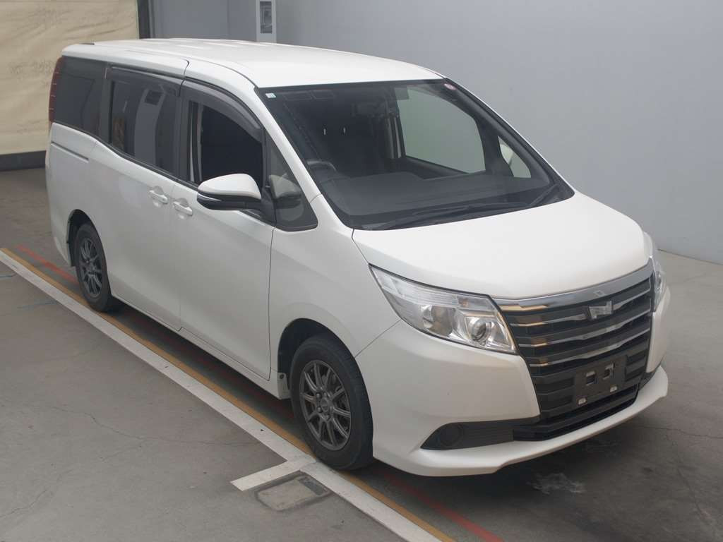 2014 Toyota Noah ZRR80G[2]