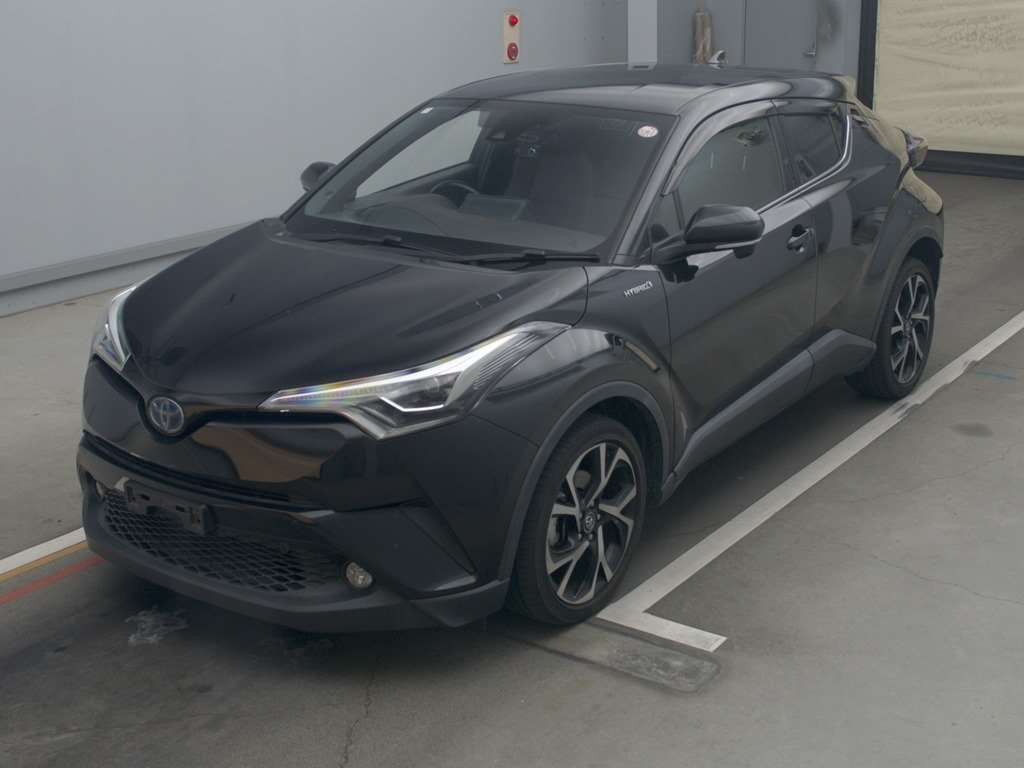 2017 Toyota C-HR ZYX10[0]