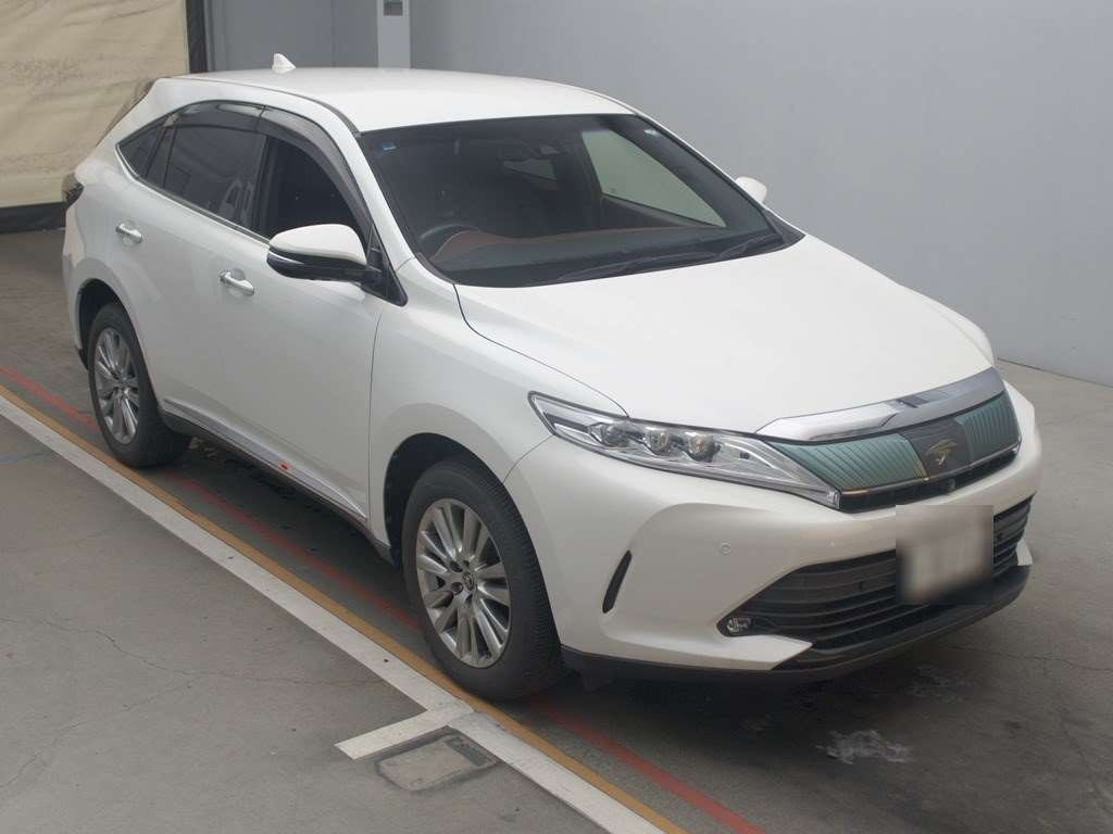 2017 Toyota Harrier ZSU60W[2]