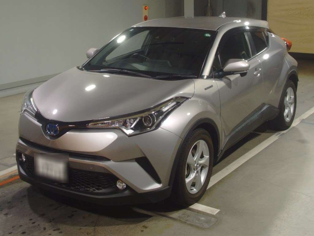 2017 Toyota C-HR ZYX10[0]