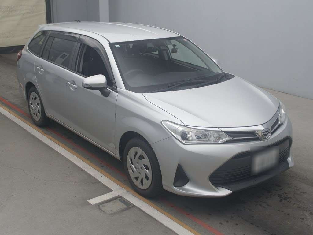 2018 Toyota Corolla Fielder NRE161G[2]